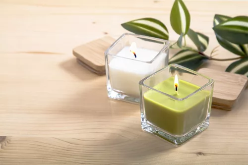 Lumânare Parfumată "Eco-Bamboo" – Capac din bambus, Vanilie